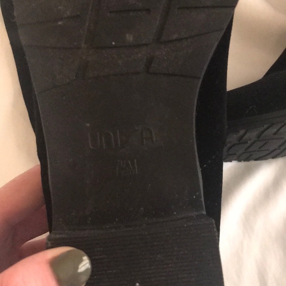 Black over the knee boots - Picture 2 of 3